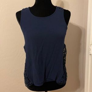 Crocheted side tank top